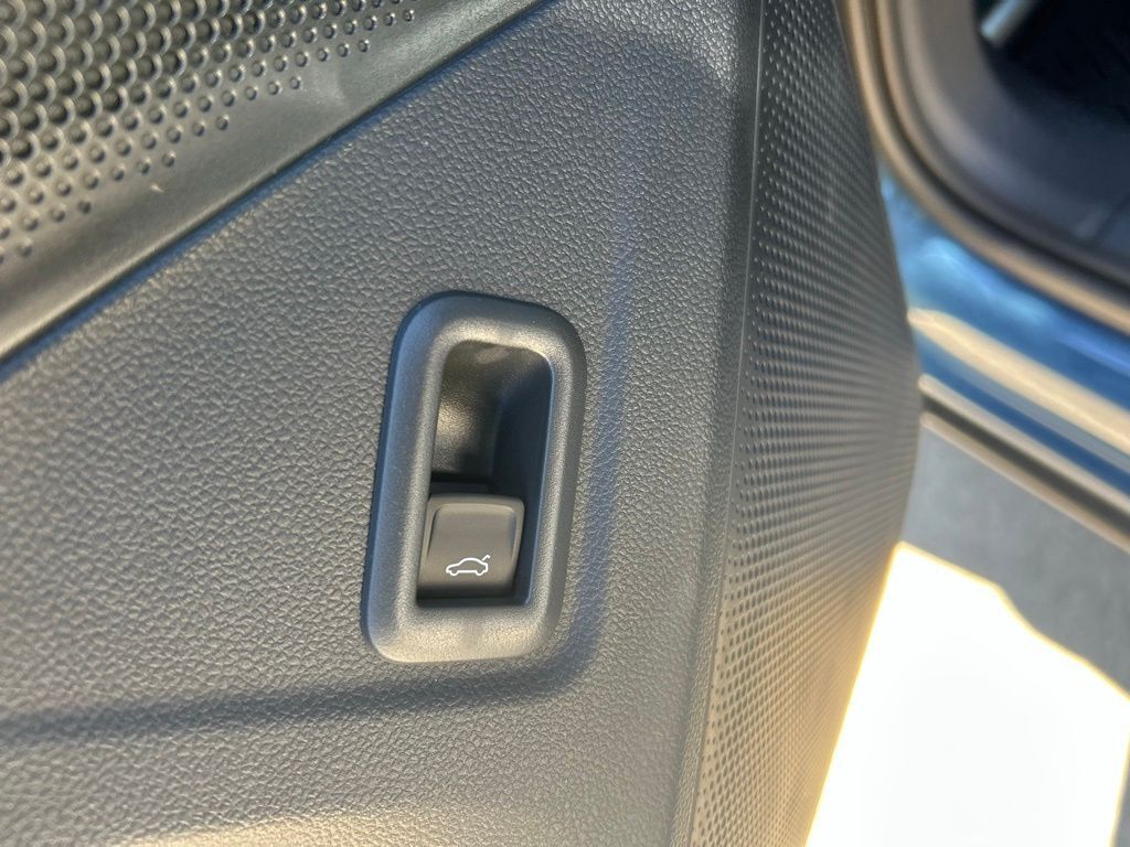 2026 Volkswagen Tiguan 2.0T SE R-Line Black Tampa FL