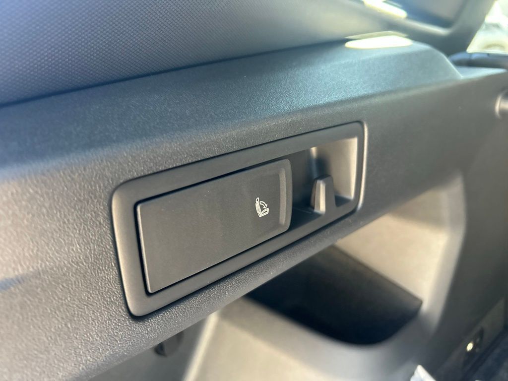 2026 Volkswagen Tiguan 2.0T SE R-Line Black Tampa FL