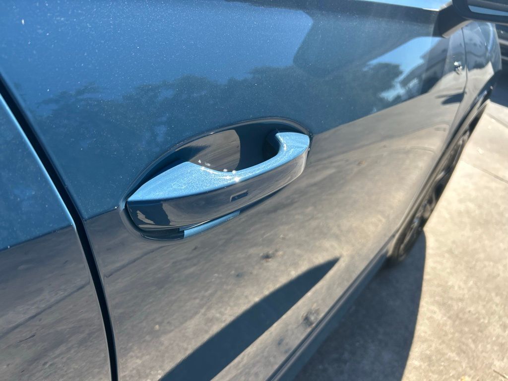 2026 Volkswagen Tiguan 2.0T SE R-Line Black Tampa FL