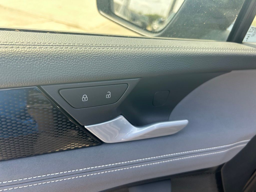 2026 Volkswagen Tiguan 2.0T SE R-Line Black Tampa FL