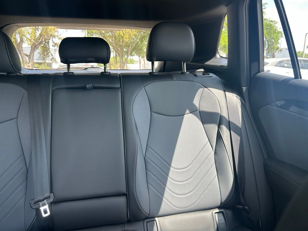 2026 Volkswagen Tiguan 2.0T SE R-Line Black Tampa FL