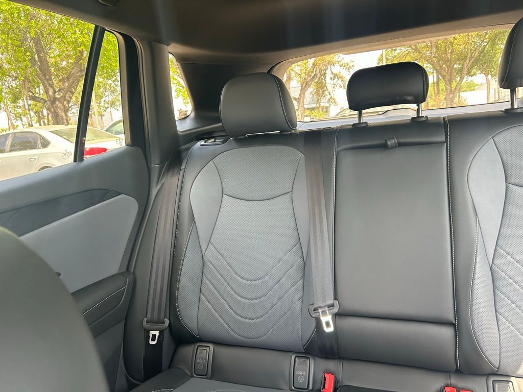 2026 Volkswagen Tiguan 2.0T SE R-Line Black Tampa FL