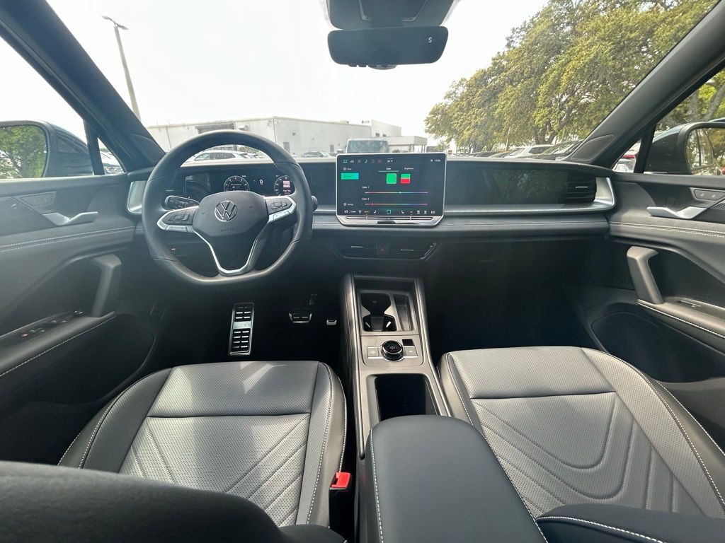 2026 Volkswagen Tiguan 2.0T SE R-Line Black Tampa FL