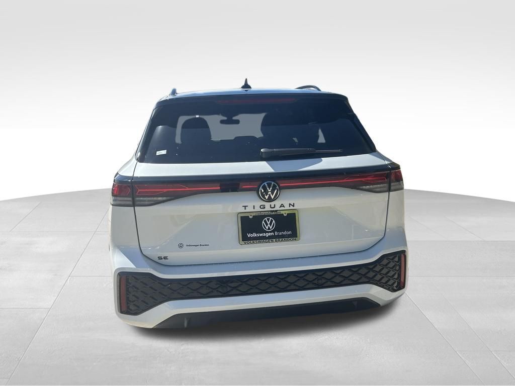 2026 Volkswagen Tiguan 2.0T SE R-Line Black Tampa FL
