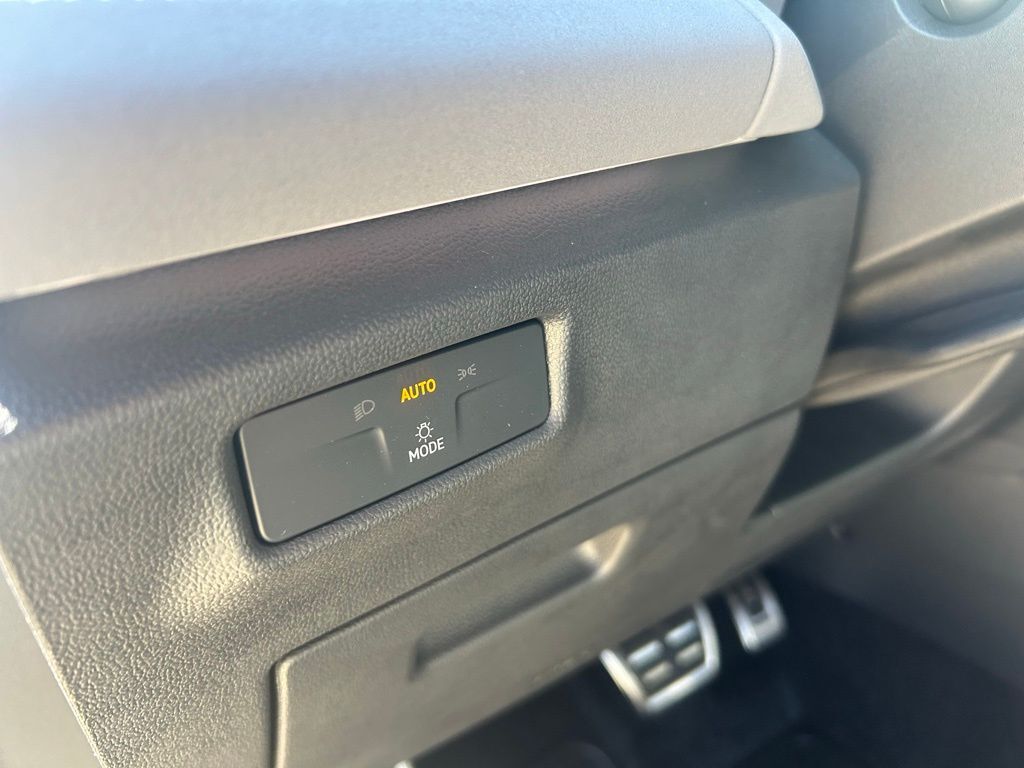 2026 Volkswagen Tiguan 2.0T SE R-Line Black Tampa FL