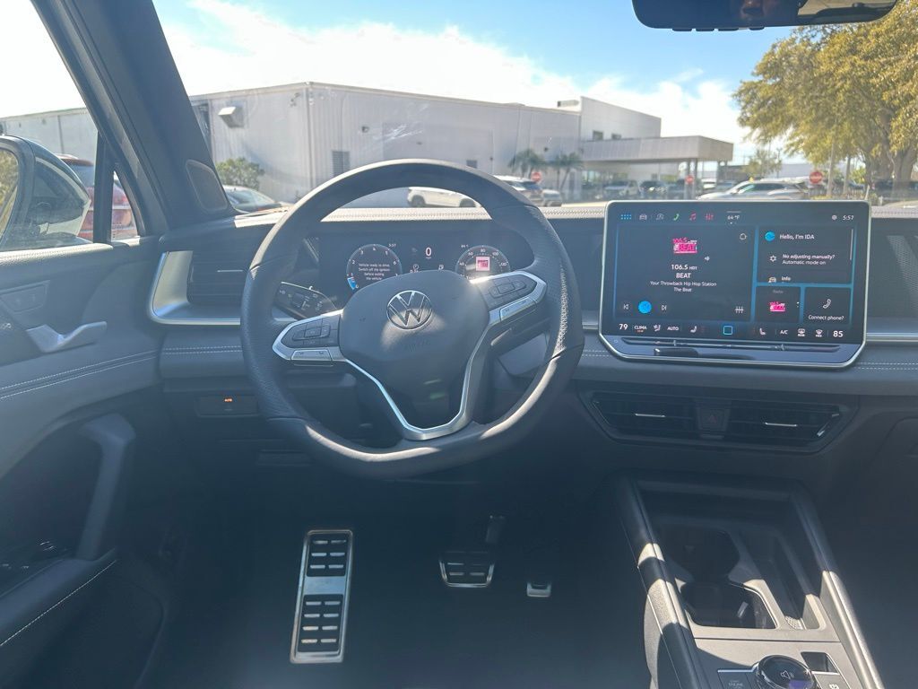 2026 Volkswagen Tiguan 2.0T SE R-Line Black Tampa FL