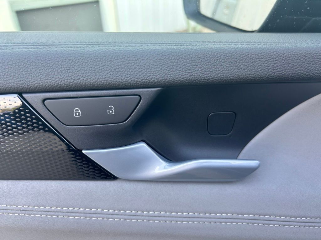 2026 Volkswagen Tiguan 2.0T SE R-Line Black Tampa FL