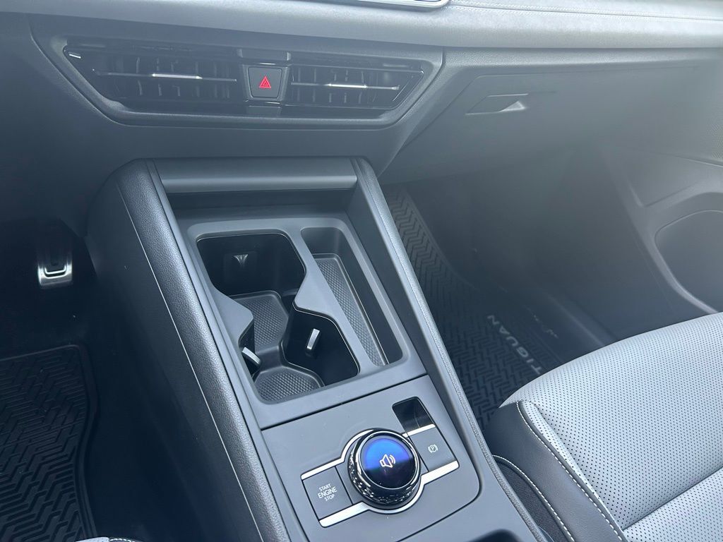 2026 Volkswagen Tiguan 2.0T SE R-Line Black Tampa FL