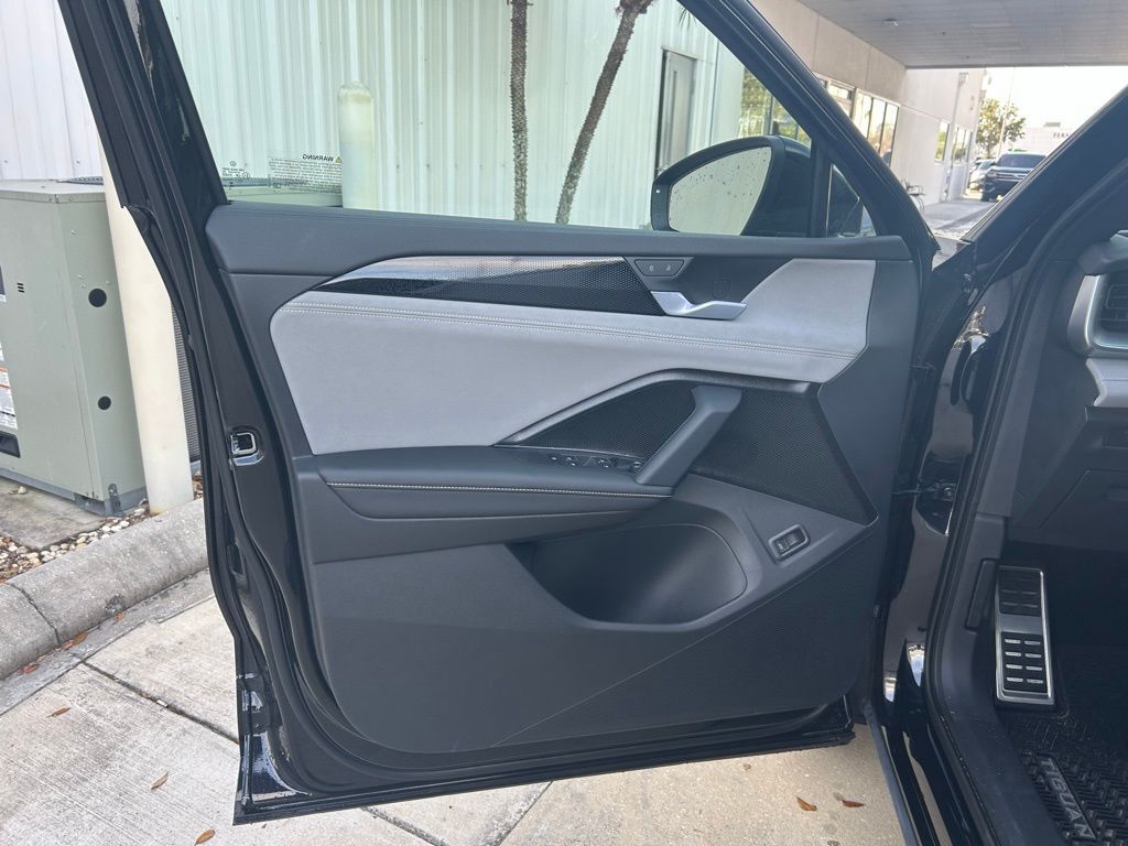 2026 Volkswagen Tiguan 2.0T SE R-Line Black Tampa FL