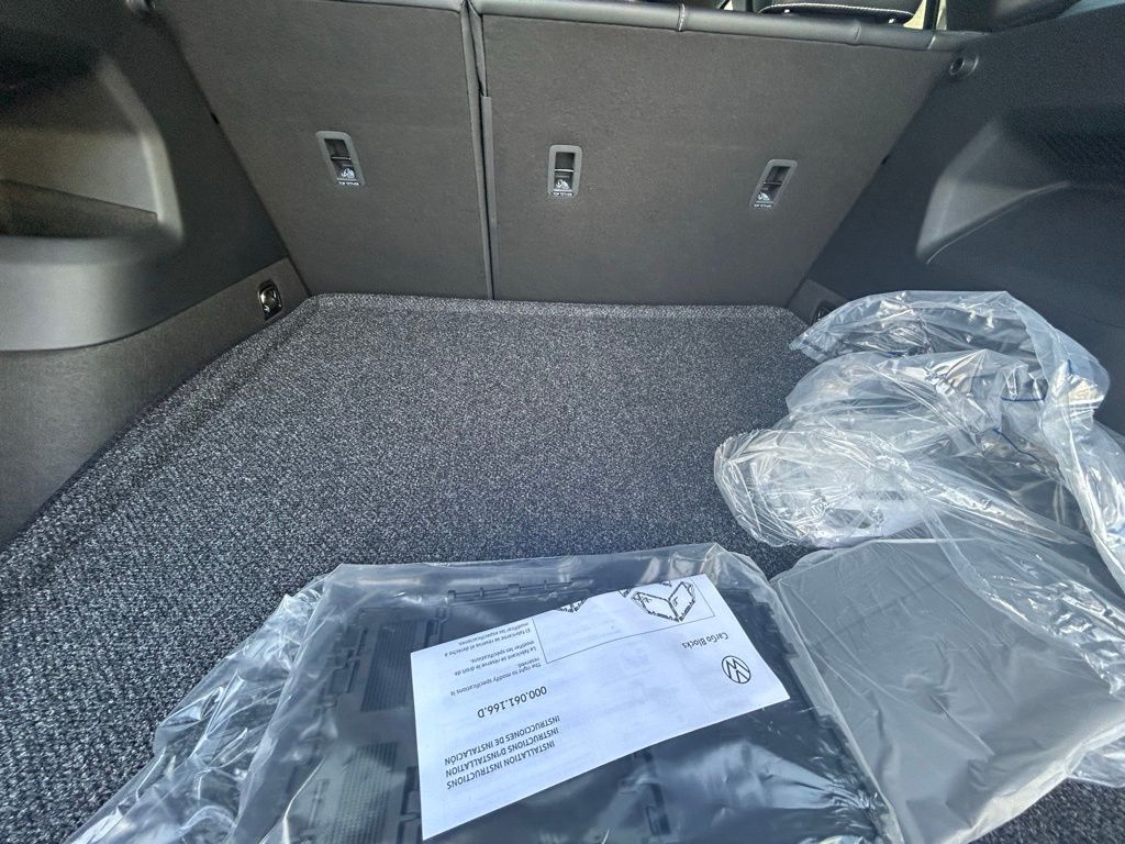 2026 Volkswagen Tiguan 2.0T SE R-Line Black Tampa FL