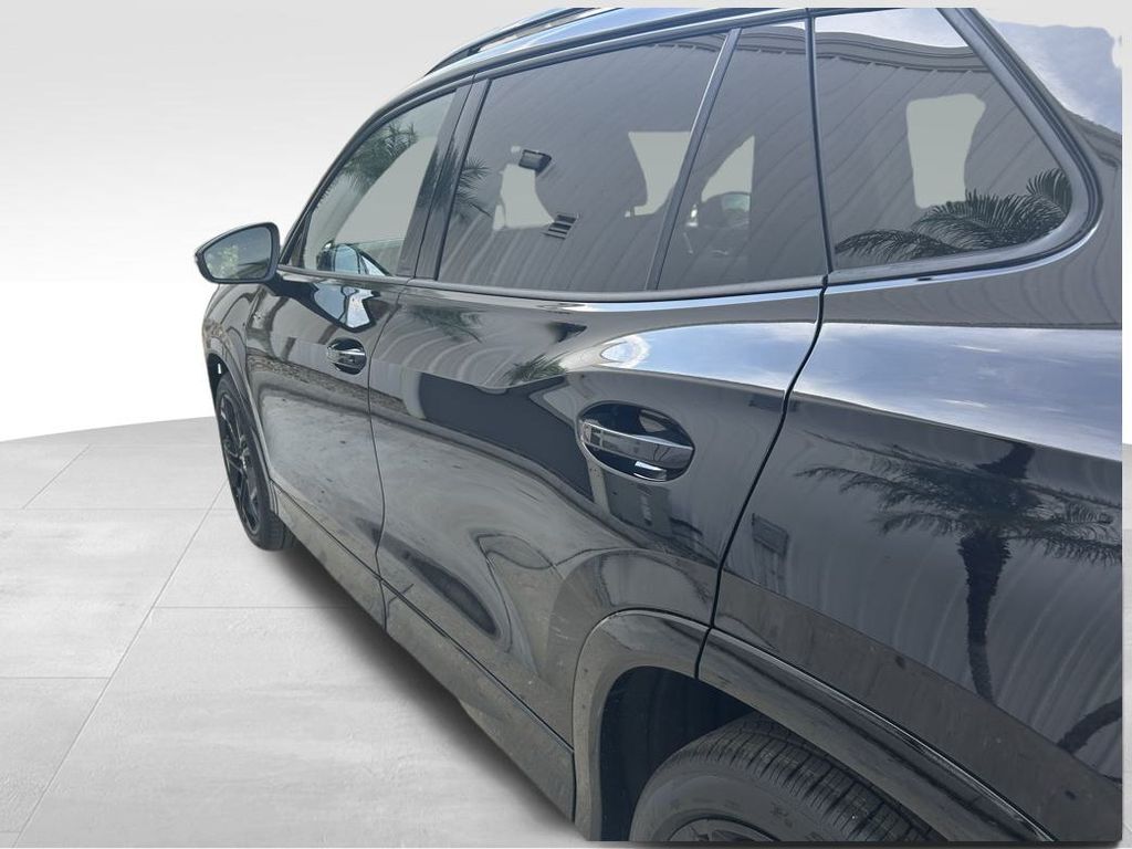 2026 Volkswagen Tiguan 2.0T SE R-Line Black Tampa FL