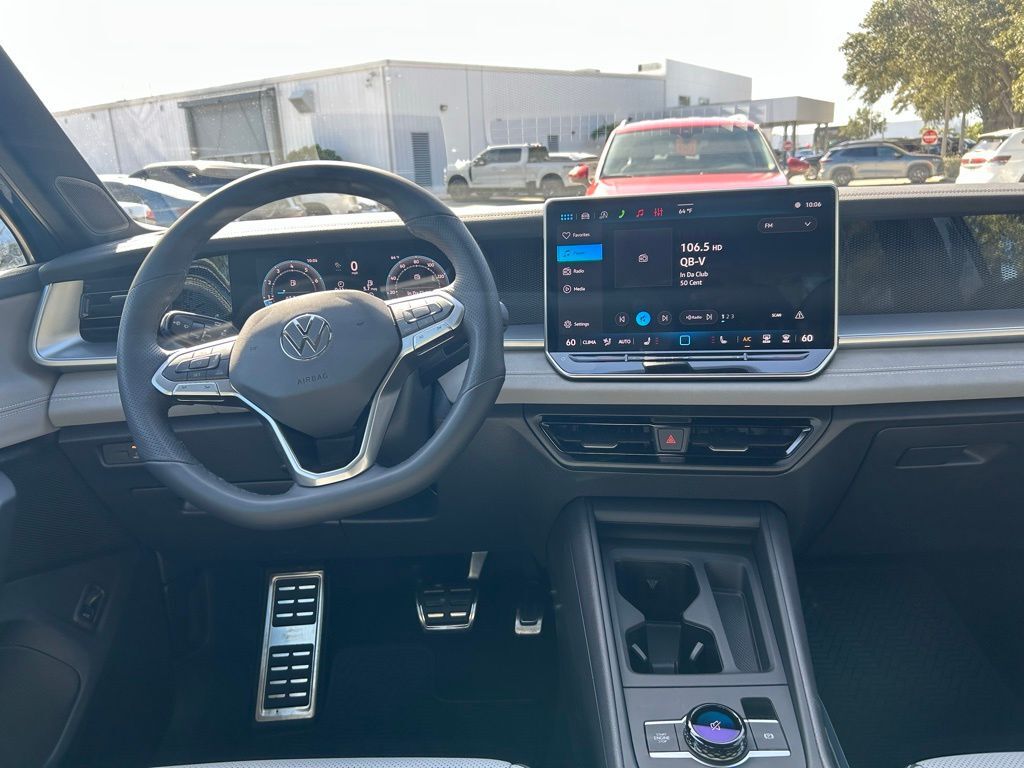 2026 Volkswagen Tiguan 2.0T SE R-Line Black Tampa FL