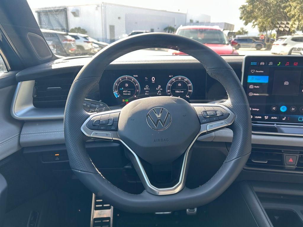 2026 Volkswagen Tiguan 2.0T SE R-Line Black Tampa FL