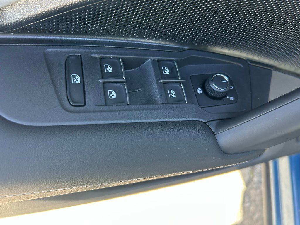 2026 Volkswagen Tiguan 2.0T SE R-Line Black Tampa FL