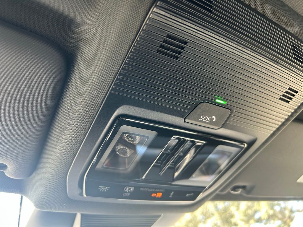 2026 Volkswagen Tiguan 2.0T SE R-Line Black Tampa FL