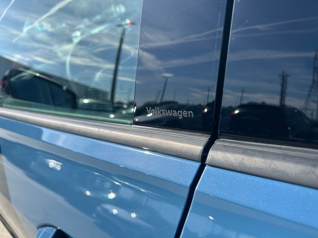 2026 Volkswagen Tiguan 2.0T SE R-Line Black Tampa FL