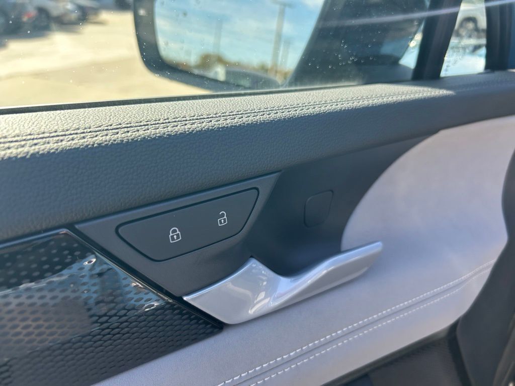 2026 Volkswagen Tiguan 2.0T SE R-Line Black Tampa FL