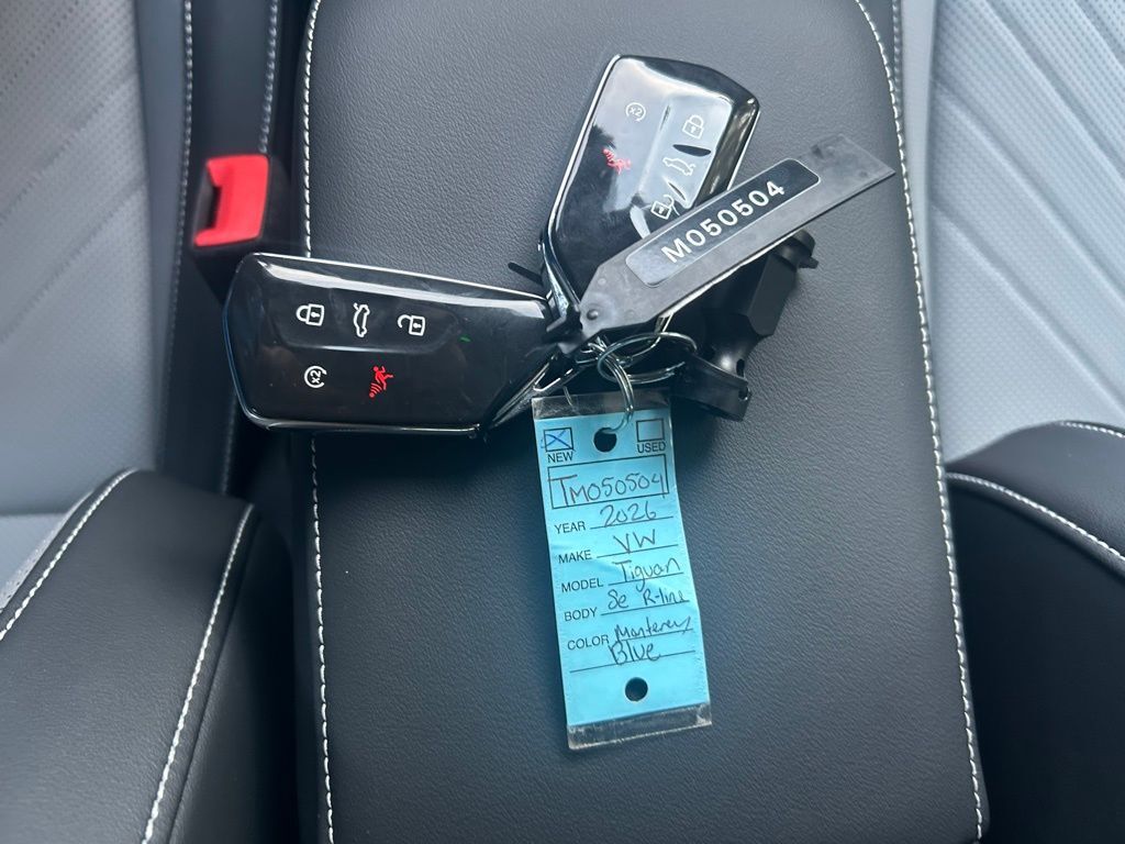 2026 Volkswagen Tiguan 2.0T SE R-Line Black Tampa FL