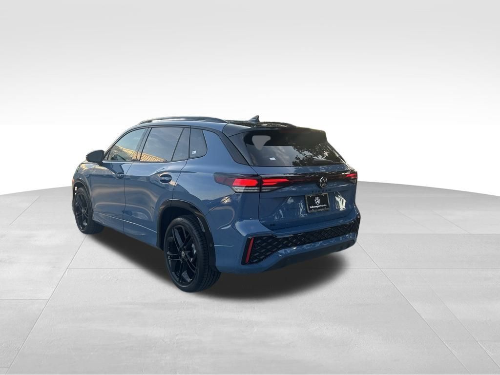 2026 Volkswagen Tiguan 2.0T SE R-Line Black Tampa FL