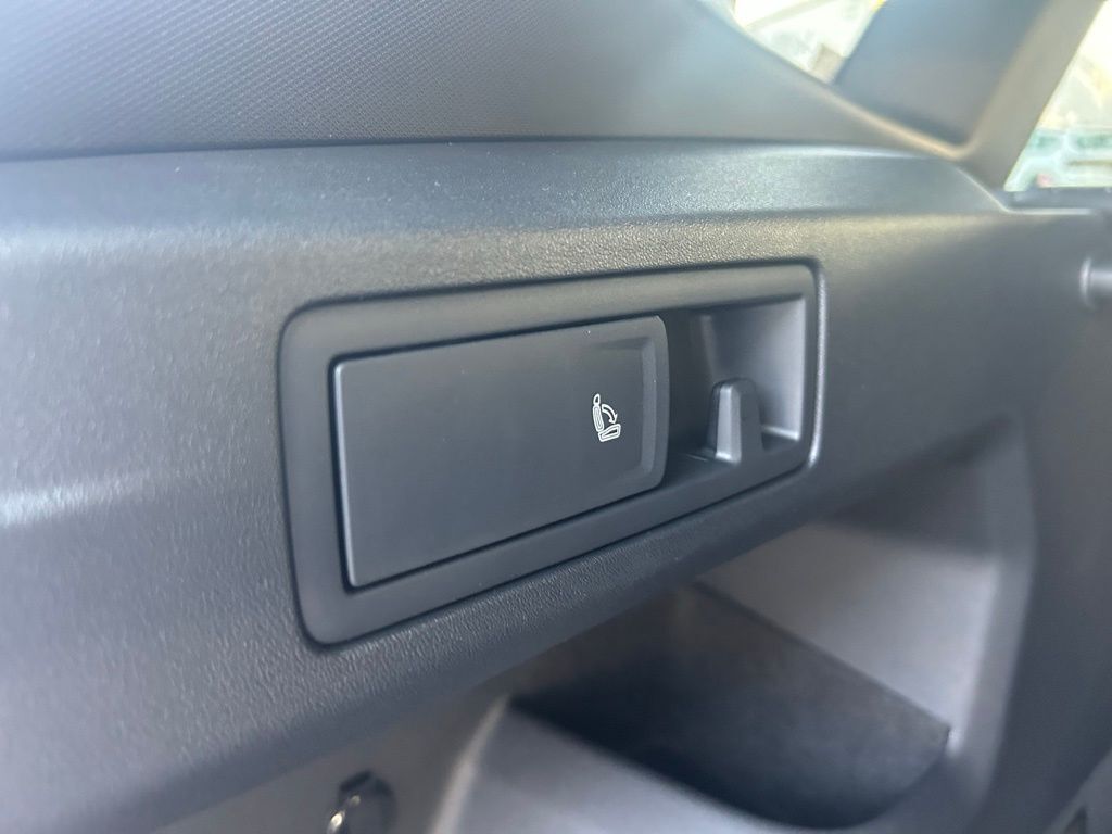 2026 Volkswagen Tiguan 2.0T SE R-Line Black Tampa FL