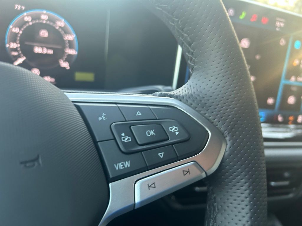 2026 Volkswagen Tiguan 2.0T SE R-Line Black Tampa FL