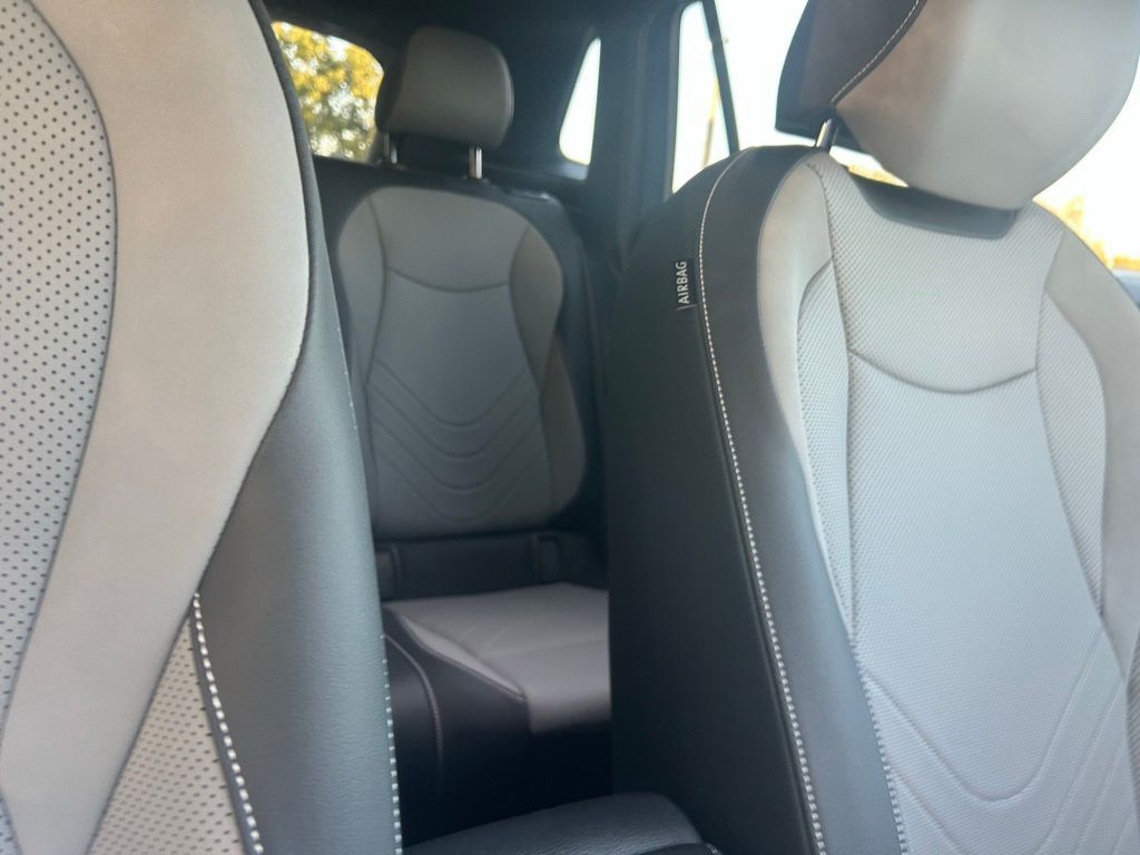 2026 Volkswagen Tiguan 2.0T SE R-Line Black Tampa FL