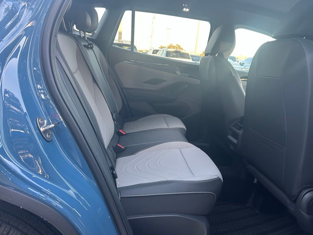 2026 Volkswagen Tiguan 2.0T SE R-Line Black Tampa FL