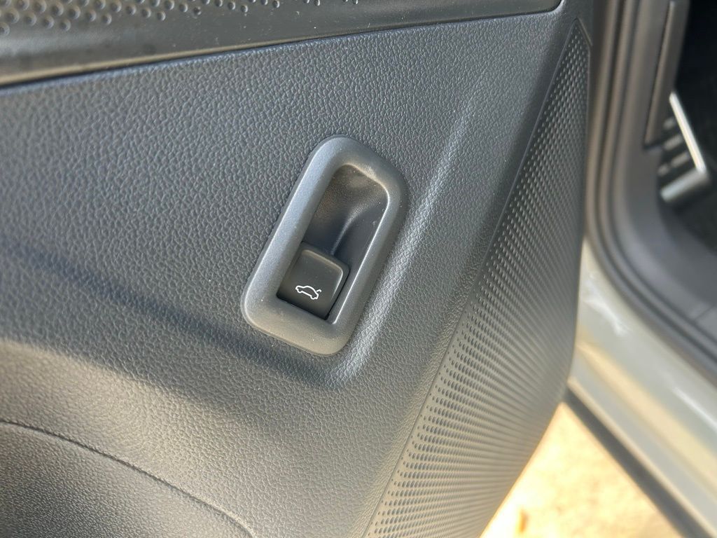 2026 Volkswagen Tiguan 2.0T SE R-Line Black Tampa FL