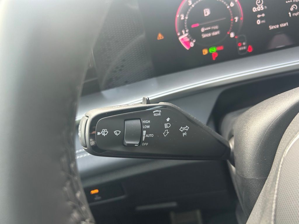 2026 Volkswagen Tiguan 2.0T SE R-Line Black Tampa FL