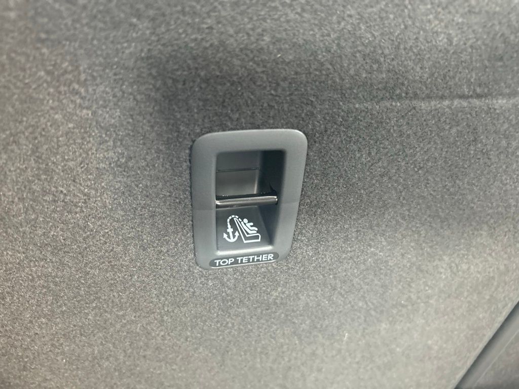 2026 Volkswagen Tiguan 2.0T SE R-Line Black Tampa FL