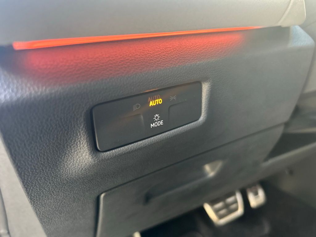 2026 Volkswagen Tiguan 2.0T SE R-Line Black Tampa FL