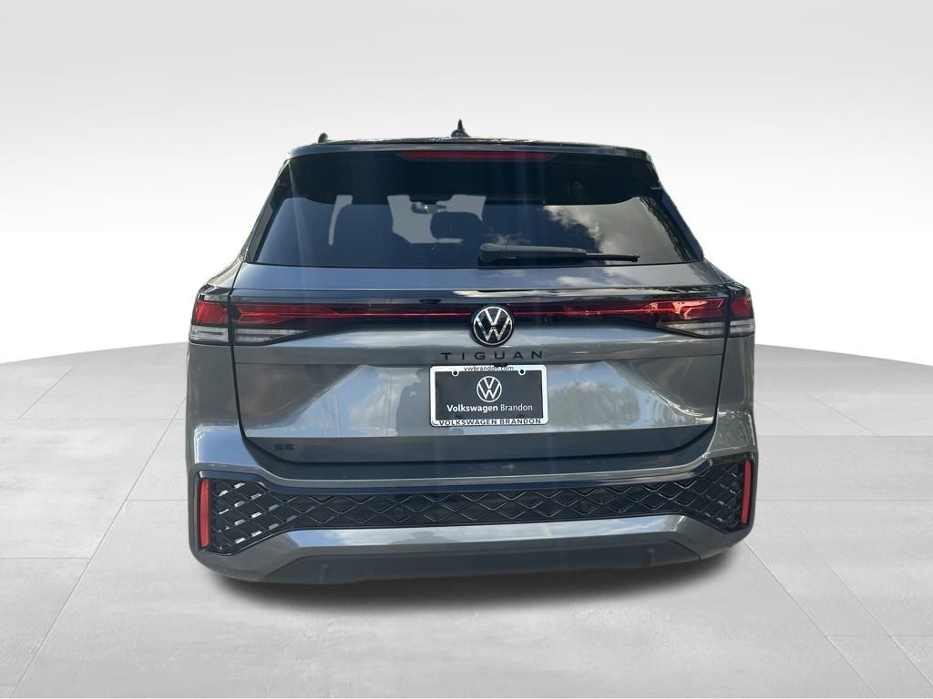 2026 Volkswagen Tiguan 2.0T SE R-Line Black Tampa FL