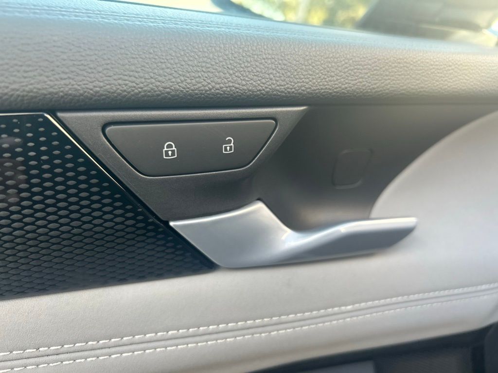 2026 Volkswagen Tiguan 2.0T SE R-Line Black Tampa FL