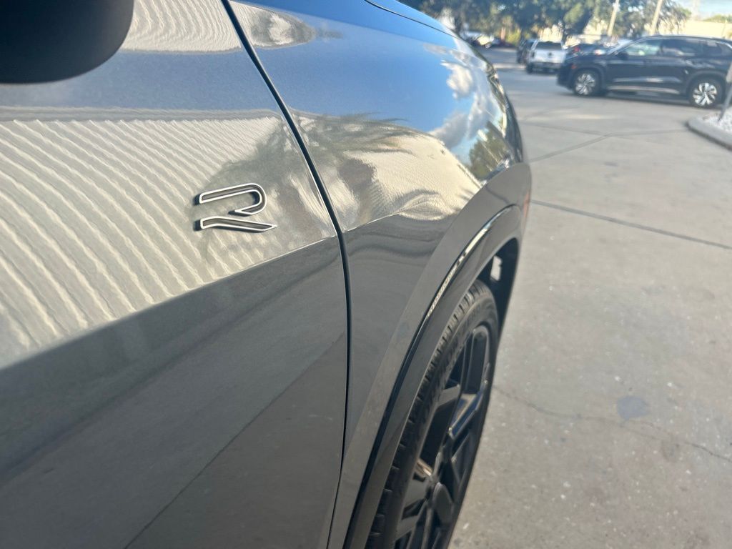 2026 Volkswagen Tiguan 2.0T SE R-Line Black Tampa FL