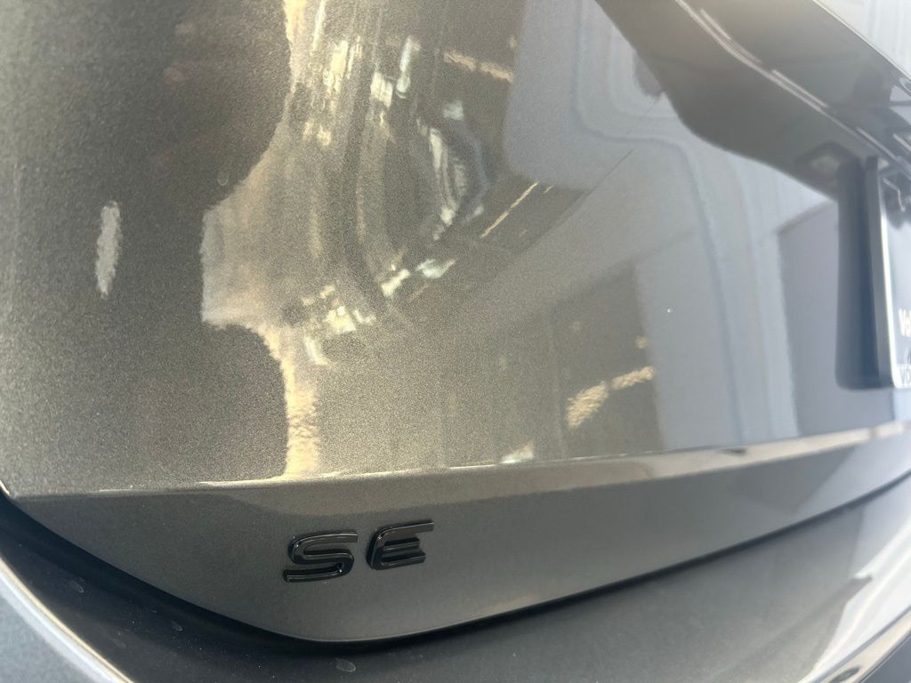 2026 Volkswagen Tiguan 2.0T SE R-Line Black Tampa FL