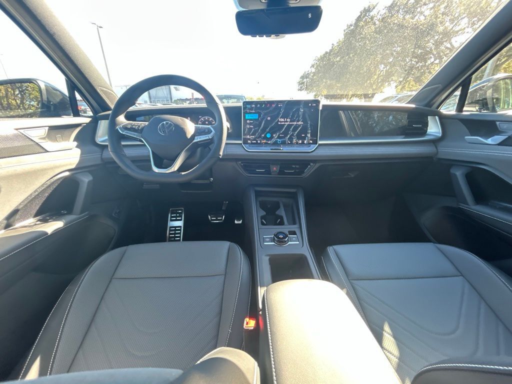 2026 Volkswagen Tiguan 2.0T SE R-Line Black Tampa FL