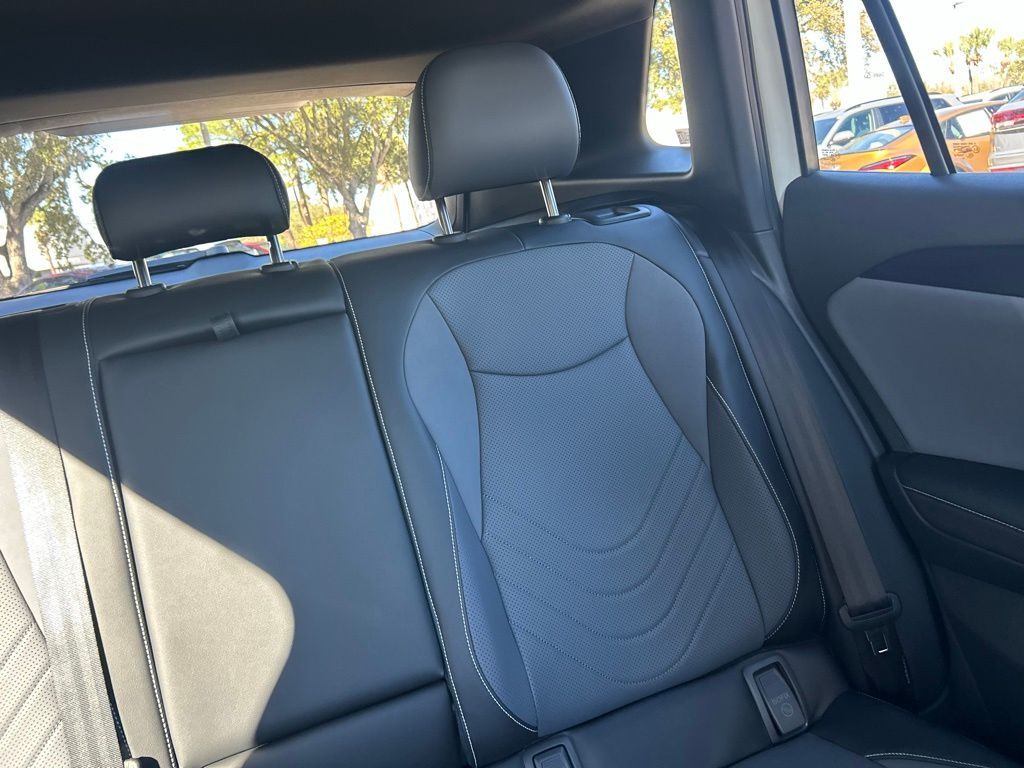 2026 Volkswagen Tiguan 2.0T SE R-Line Black Tampa FL