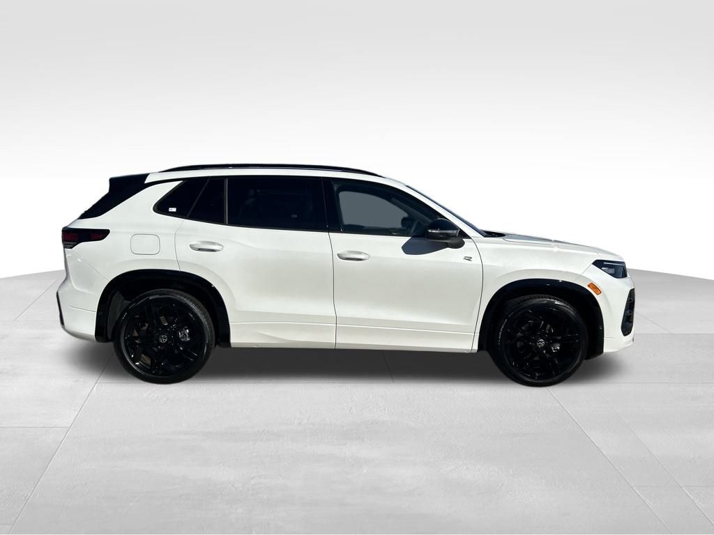 2026 Volkswagen Tiguan 2.0T SE R-Line Black Tampa FL