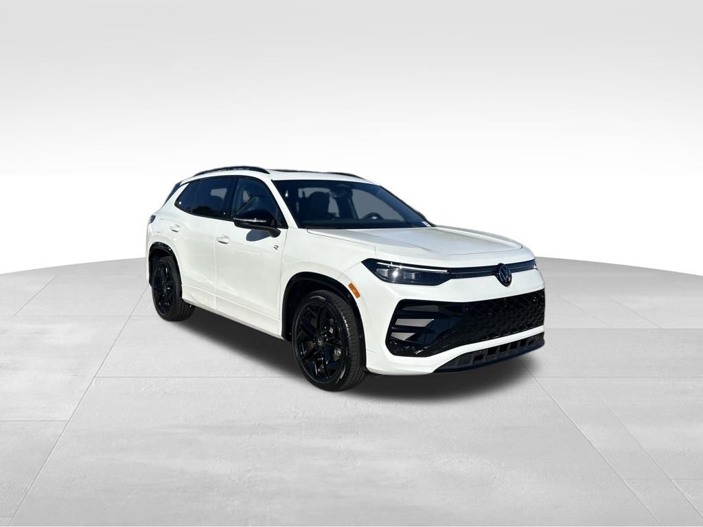 2026 Volkswagen Tiguan 2.0T SE R-Line Black Tampa FL