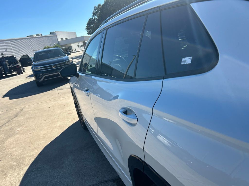 2026 Volkswagen Tiguan 2.0T SE R-Line Black Tampa FL