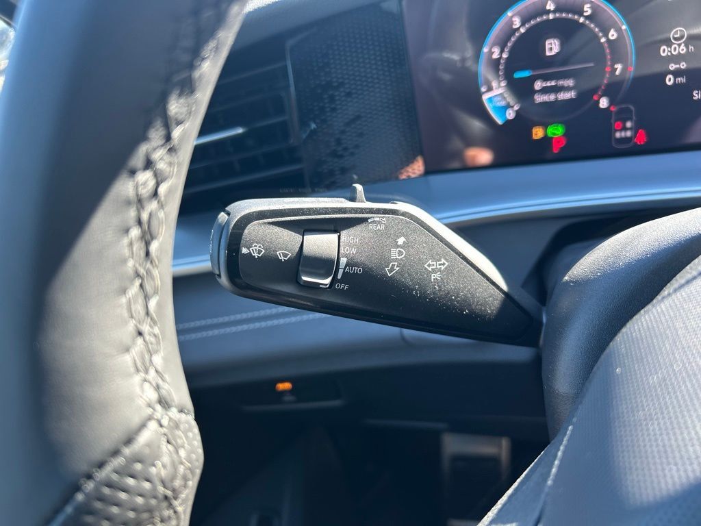 2026 Volkswagen Tiguan 2.0T SE R-Line Black Tampa FL