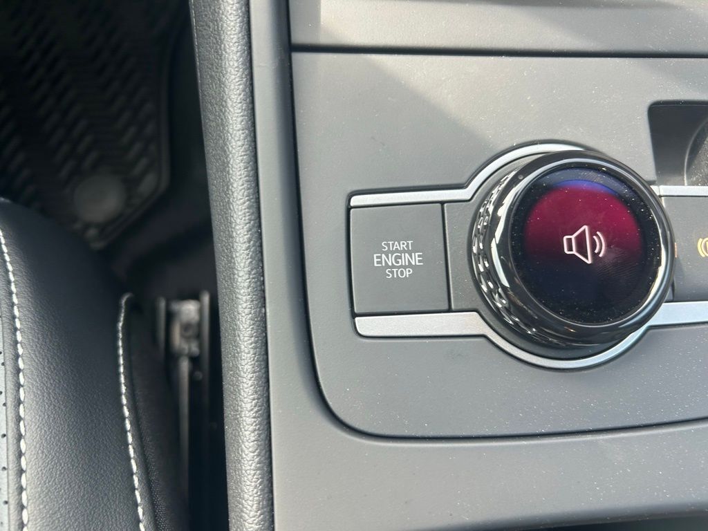 2026 Volkswagen Tiguan 2.0T SE R-Line Black Tampa FL