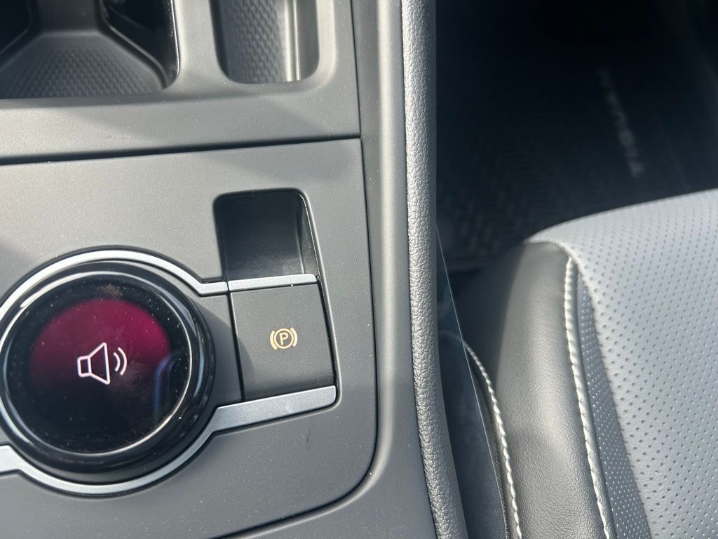 2026 Volkswagen Tiguan 2.0T SE R-Line Black Tampa FL