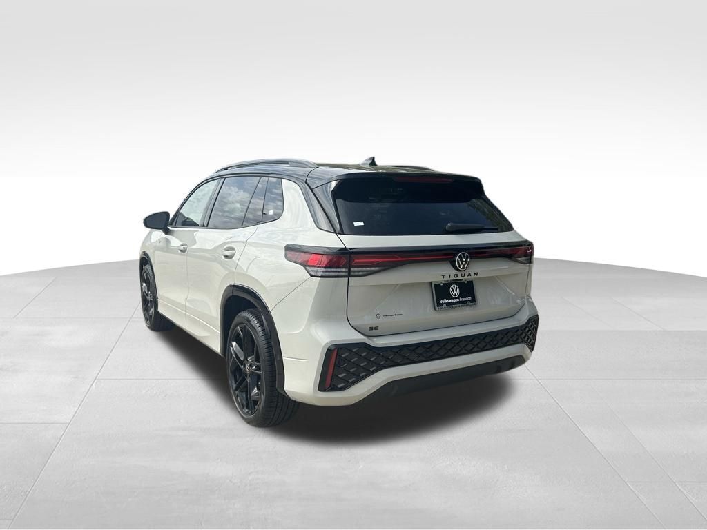 2026 Volkswagen Tiguan 2.0T SE R-Line Black Tampa FL