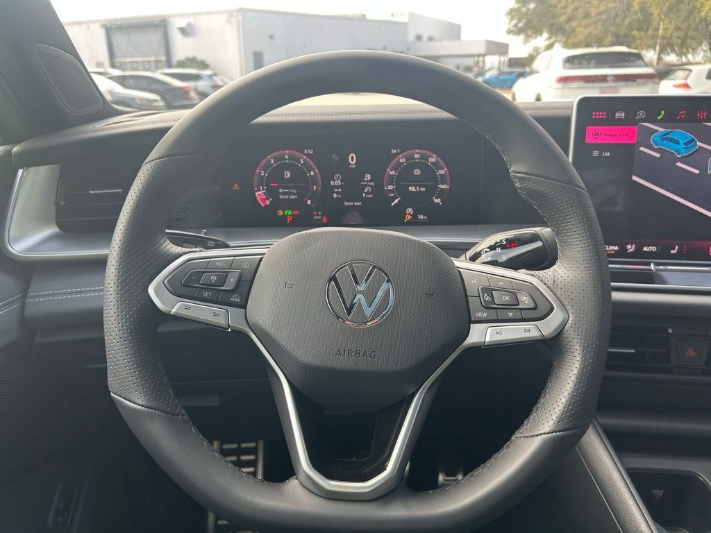 2026 Volkswagen Tiguan 2.0T SE R-Line Black Tampa FL