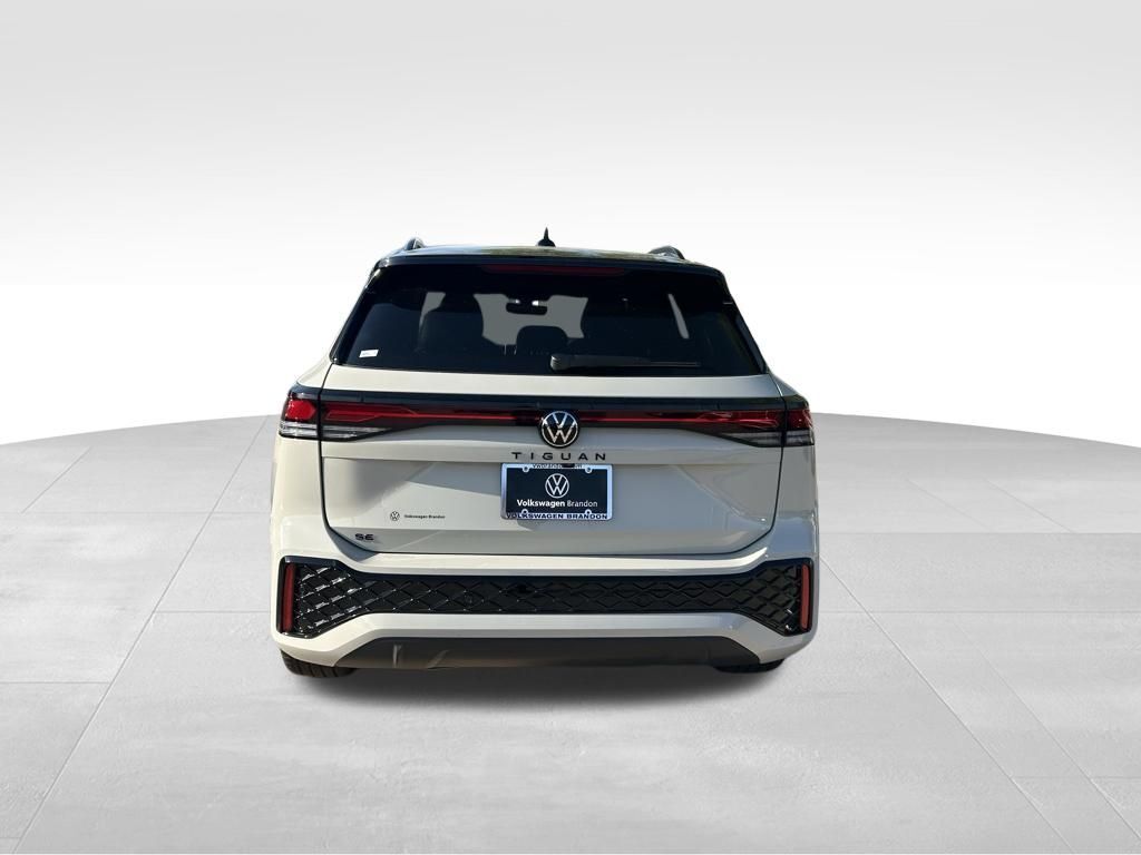 2026 Volkswagen Tiguan 2.0T SE R-Line Black Tampa FL