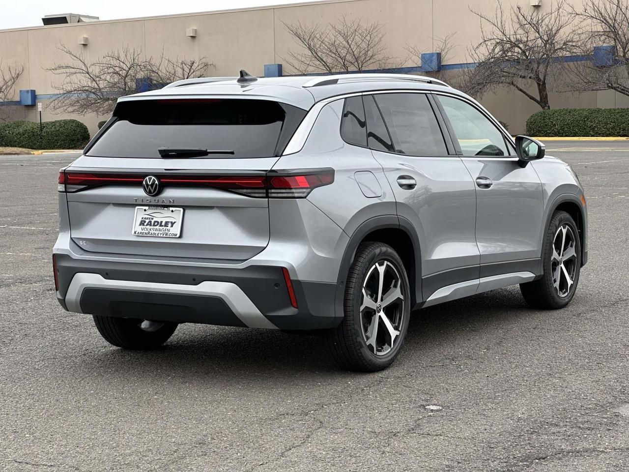 2026 Volkswagen Tiguan 2.0T SE