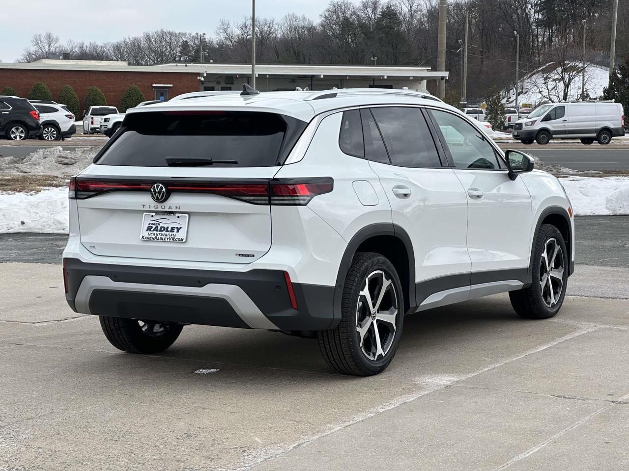 2026 Volkswagen Tiguan 2.0T SE