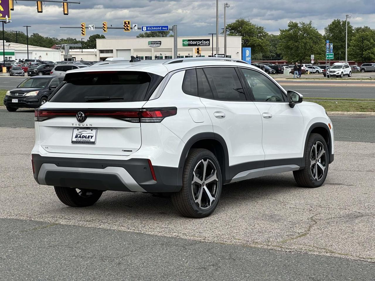2026 Volkswagen Tiguan 2.0T SE