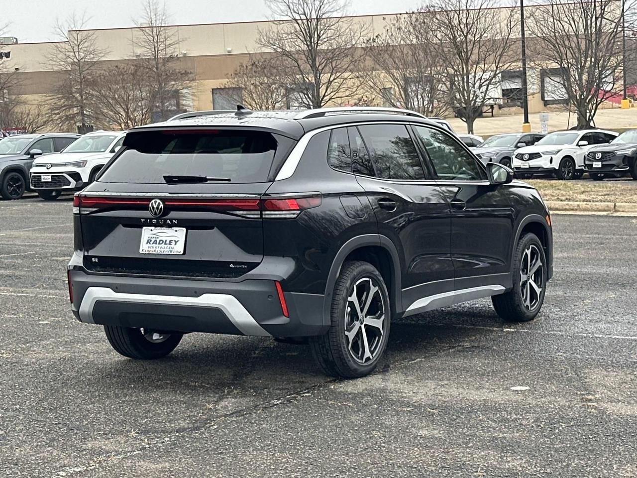 2026 Volkswagen Tiguan 2.0T SE